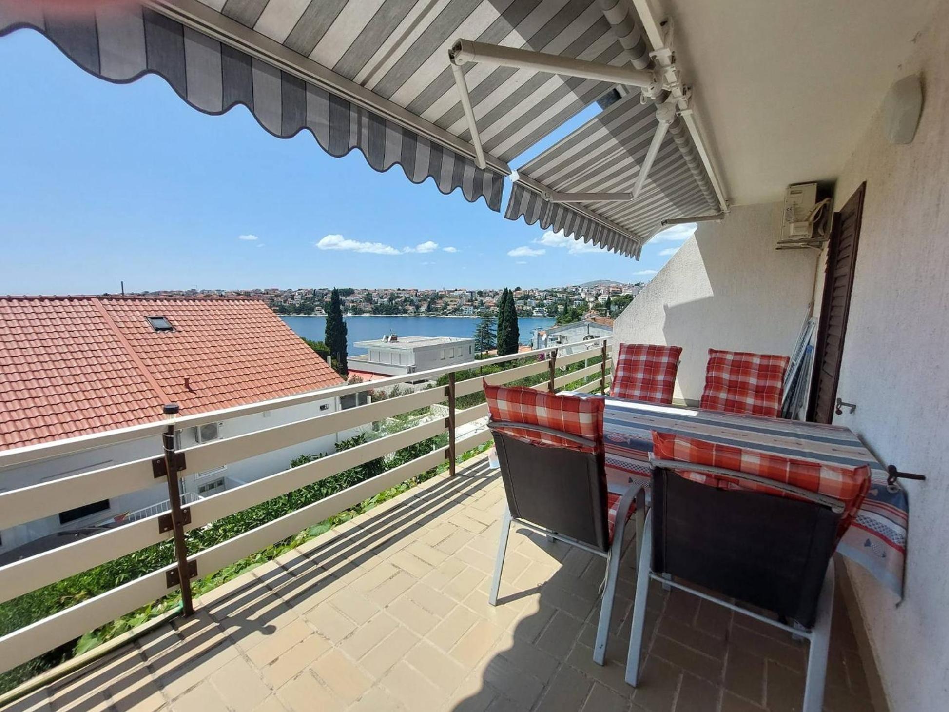 Apartments By The Sea Mavarstica, Ciovo - 2043 Trogir Exteriér fotografie